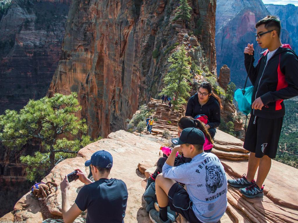 ព័ត៌មានអំពីស្លុត: ការពិតៗដែលអ្នកគួរតែ​បាន​ចេះ