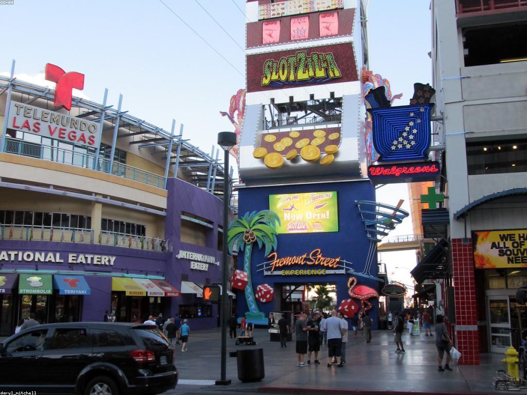 ការយល់ដឹងអំពីលក្ខណៈផ្សេងៗនៃម៉ាស៊ីនស្លុត